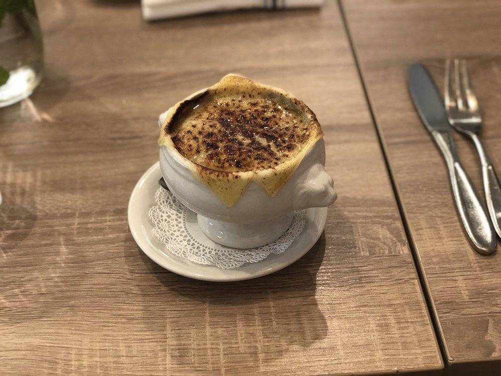 FRENCH ONION SOUP
