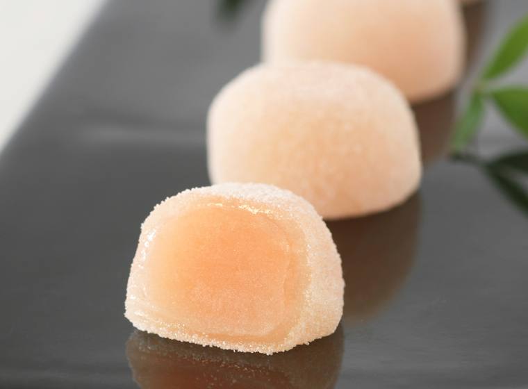 White Peach Mochi