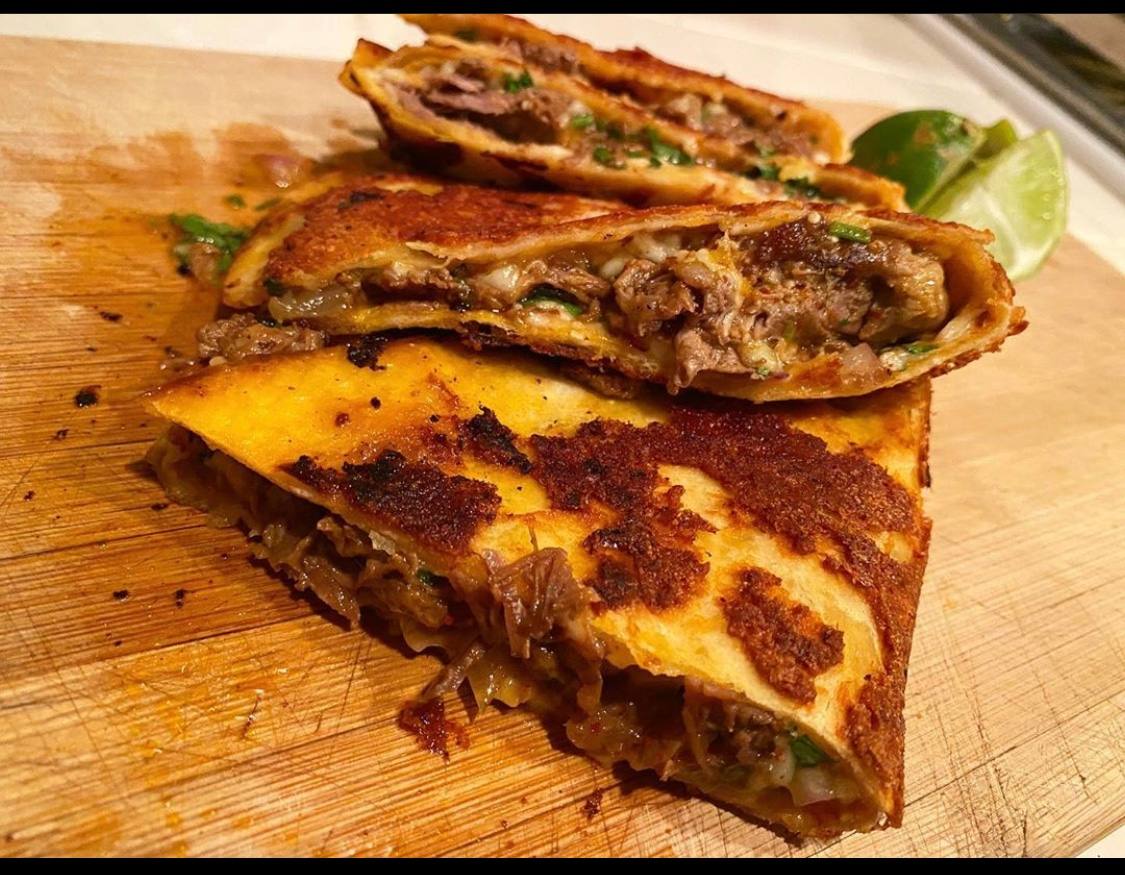 Trapfood:Birria Quesadilla w/ Cheese Crust | ineons