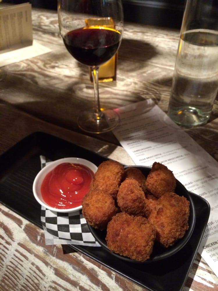 GOURMET TOTS