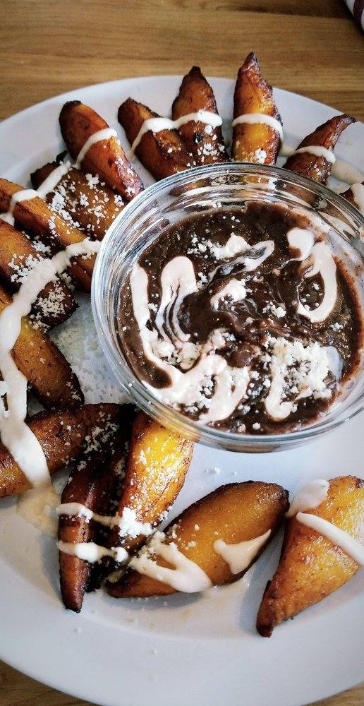 PLATANOS MACHOS