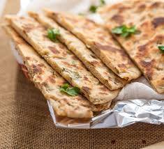 ONION KULCHA